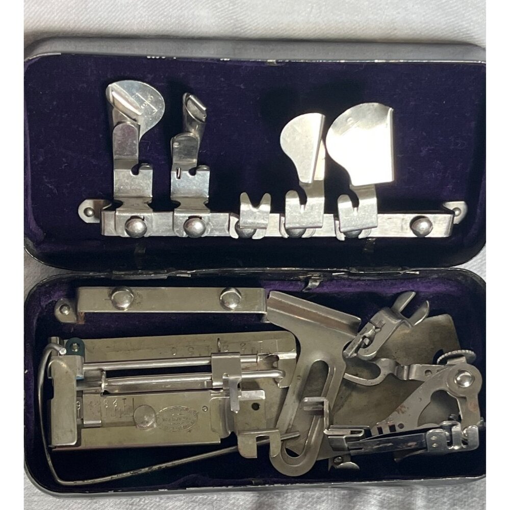 Greist Sewing Attachments Boxes Misc Pieces Singer YDK Foot Control YC-482 Japan - Picture 16 of 16